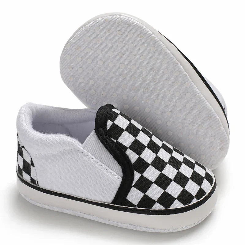 Stylish Soft-Soled Baby Sneaker (0-18 Months)