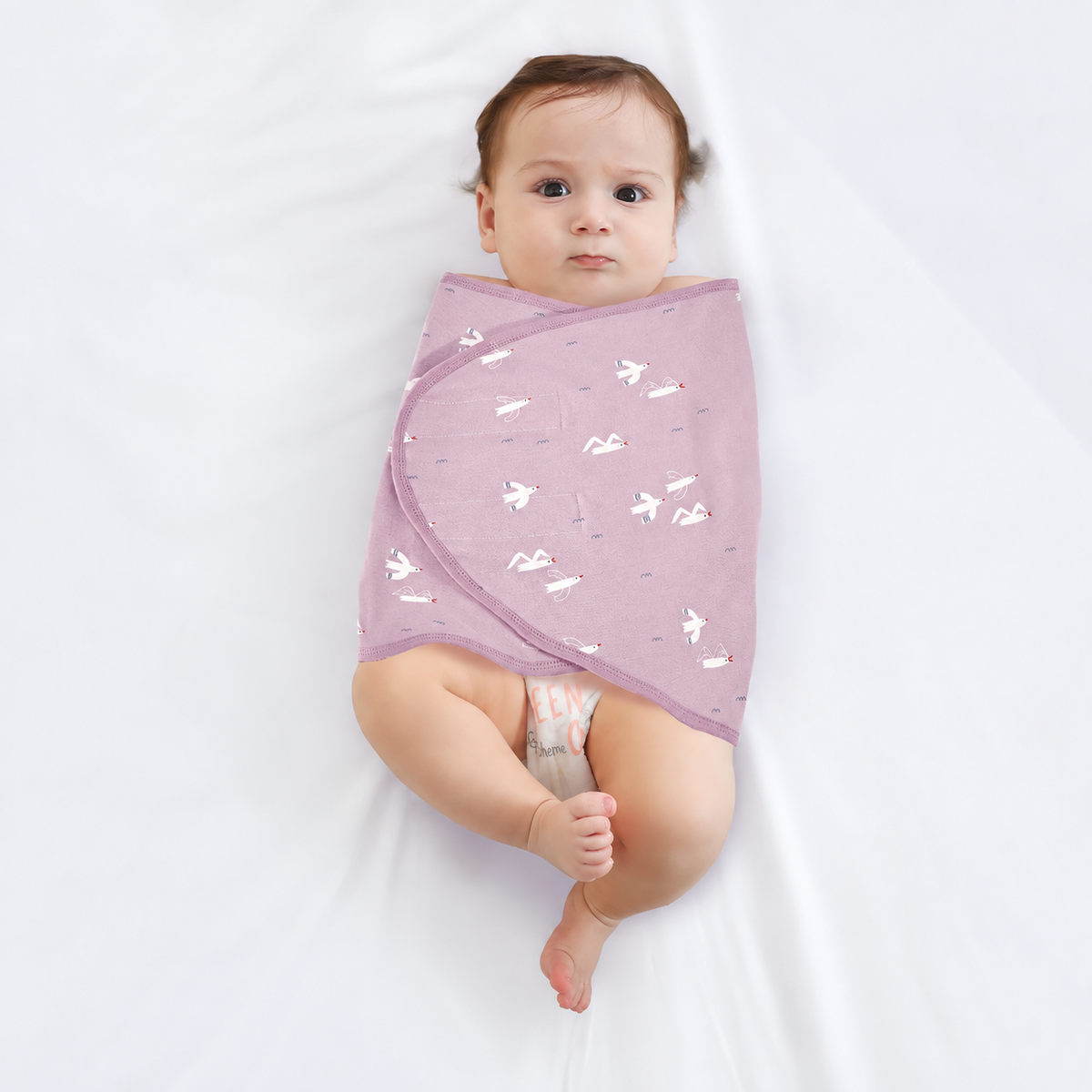 Soft Cotton Baby Swaddle Wrap 🌿🤍