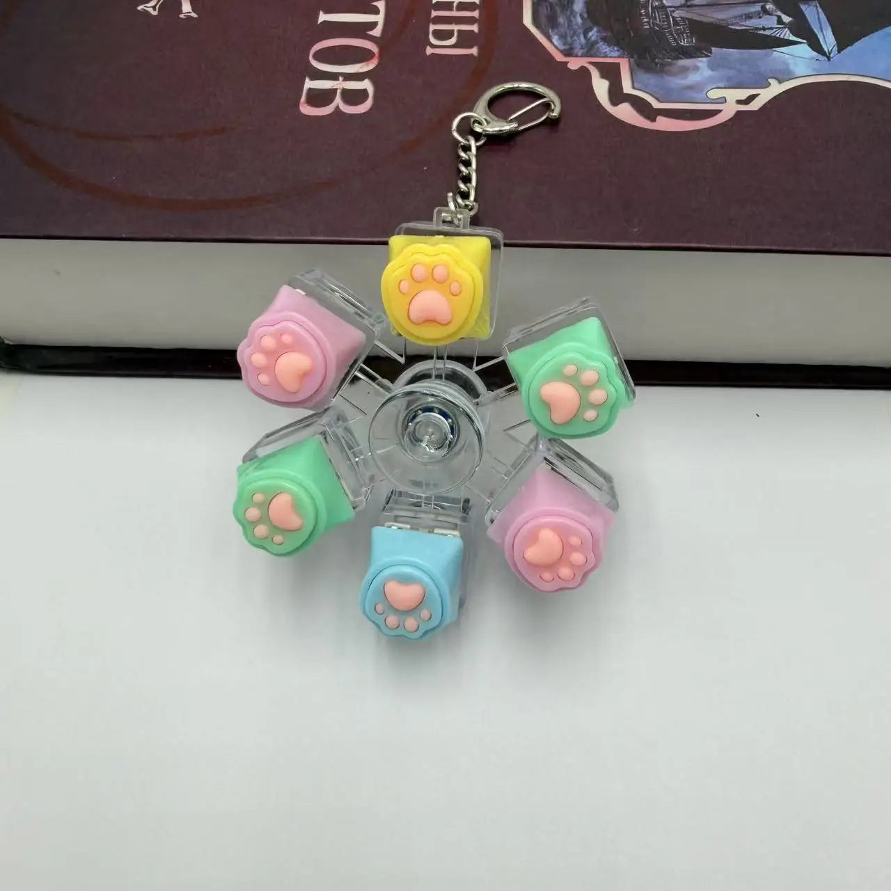 PurrPress - Cat Paw Mechanical Keycap Fidget Keychain